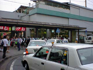 �i�q��z�J�w�̑O�̎ʐ^